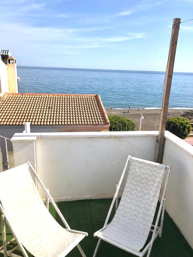 Ferienwohnung Atico En La Playa Con Terraza Privada La Cala Del Moral Exterior foto