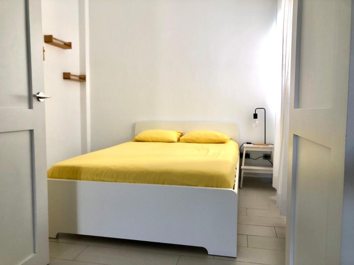 Ferienwohnung Atico En La Playa Con Terraza Privada La Cala Del Moral Exterior foto